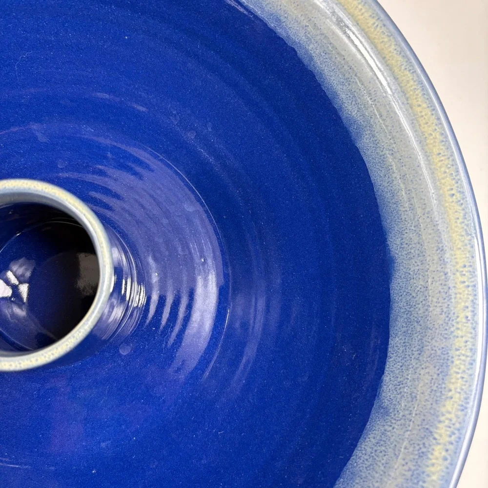 Tumbleweed Pottery Cobalt Blue Upright Chicken Roaster‎ Stoneware